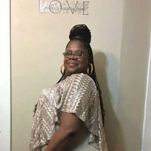 Meet your Posher, Lillian